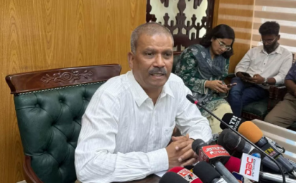 মডেল মেঘনা আলমের বিষয়ে তদন্ত সাপেক্ষে ব্যবস্থা নেওয়া হবে: আইন উপদেষ্টা আসিফ নজরুল