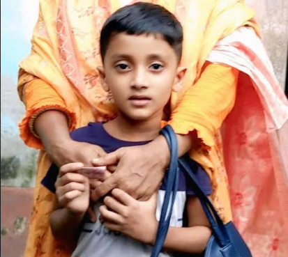 জয়পুরহাটের ক্ষেতলালে এক সপ্তাহ ধরে নিখোঁজ স্কুলছাত্র কাফি, উৎকণ্ঠায় পরিবার ও এলাকাবাসী