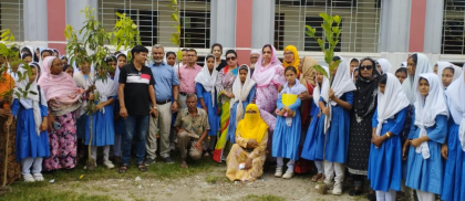 বগুড়ায় এএফ বালিকা স্কুলে বৃক্ষরোপণ কর্মসূচি পালিত