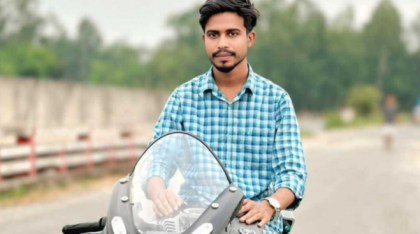 রেলগেটে আটকে যাওয়া মোটরসাইকেল উদ্ধার করতে গিয়ে প্রাণ হারালেন কলেজ শিক্ষার্থী রাকিব