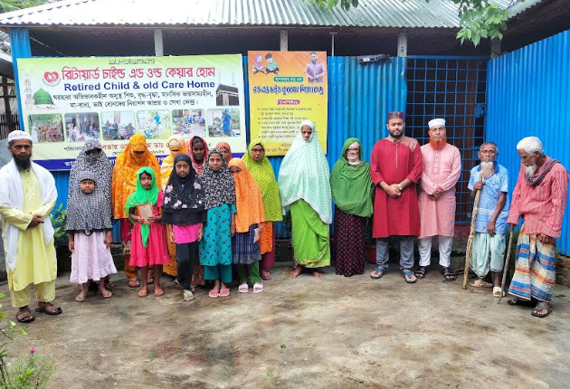 সারিয়াকান্দিতে শিশু ও বৃদ্ধদের জন্য আশ্রয়কেন্দ্র গড়ে তুললেন মোঃ সেবিন