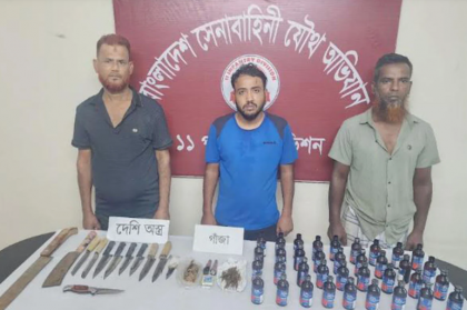 বগুড়ায় সেনা অভিযানে মাদক ও দেশীয় অস্ত্রসহ গ্রেপ্তার ৫