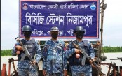 মহিপুরে তিনটি অবৈধ ট্রলিং বোট জব্দ