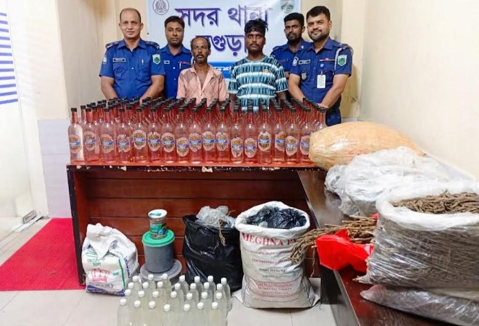 বগুড়ায় হরিজন কলোনিতে যৌথ বাহিনীর অভিযানে বিপুল মাদক উদ্ধার, দুইজন আটক