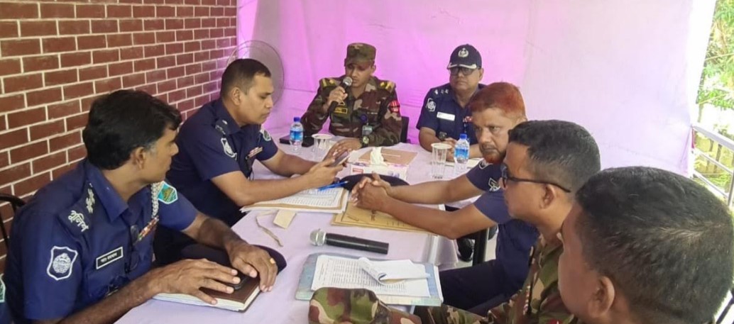 নিয়ামতপুরে সেনা ক্যাম্পের উদ্যোগে দূর্গাপূজা উপলক্ষে সমন্বয় সভা