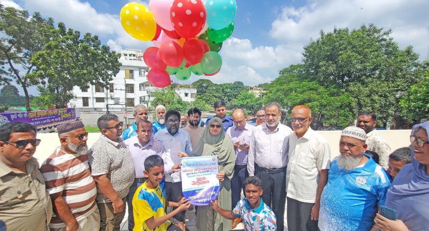বগুড়ায় সাঁতার প্রতিযোগিতা ও প্রশিক্ষনের উদ্বোধন