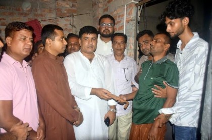 তারেক রহমানের নির্দেশে বগুড়ায় অসহায় ও অসুস্থ ব্যক্তিদের পাশে যুবদল