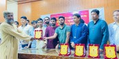 বগুড়ায় ভয়েস অব জুলাইয়ের আলোচনা সভা ও শহিদ পরিবারকে সম্মাননা