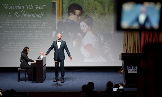 রাশিয়ার জাতীয় ঐক্য দিবসে ঢাকাস্থ
রুশ হাউজে গালা কনসার্ট অনুষ্ঠিত