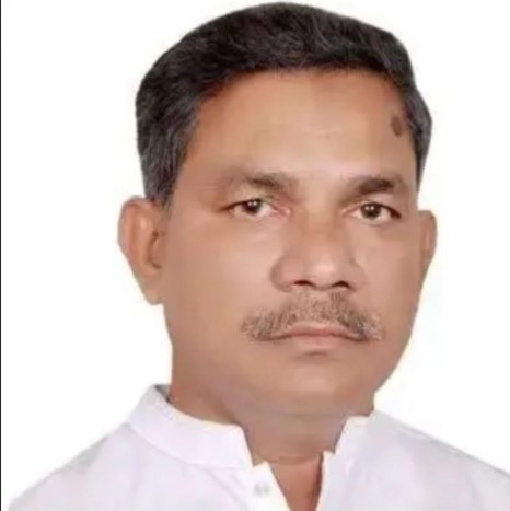 পাবনা-৫ (সদর) আসনের সাবেক সংসদ সদস্য গোলাম ফারুক খন্দকার প্রিন্সে আয়কর নথি জব্দের নির্দেশ