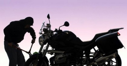 নন্দীগ্রামে জুমার নামাজ আদায়ের সময় মোটরসাইকেল চুরি  