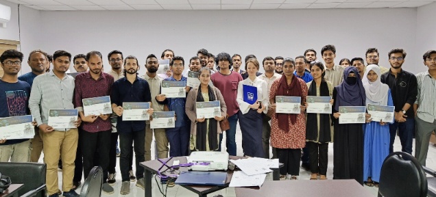 ঢাকাস্থ রুশ হাউজে আন্তর্জাতিক
ভূগোল ডিক্টেশন অনুষ্ঠিত
