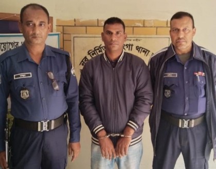 সলঙ্গায় চাঞ্চল্যকর  লাবনী হত্যার রহস্য উদঘাটন, আটক ১