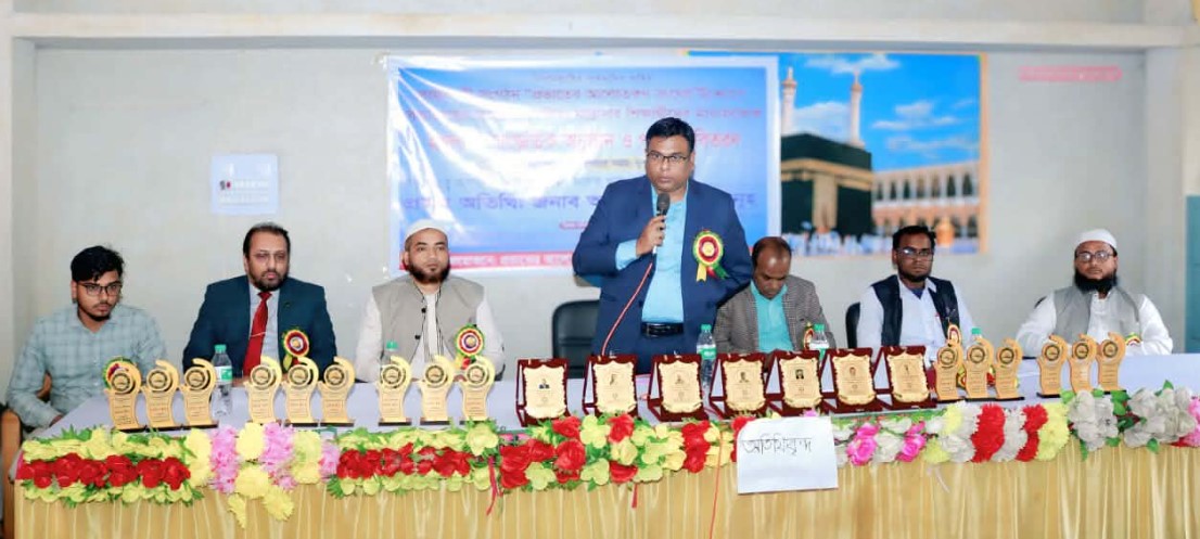 সোনাতলায় প্রভাতের আলো তরুণ সংঘের উদ্যােগে ইসলামী সাংস্কৃতিক অনুষ্ঠান