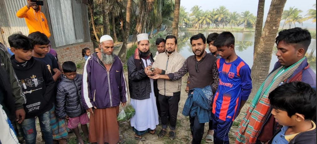 সিংড়ায় পরিবেশ কর্মীদের অভিযানে ৫ শালিক মুক্ত, ২ হাজার মিটার জাল জব্দ