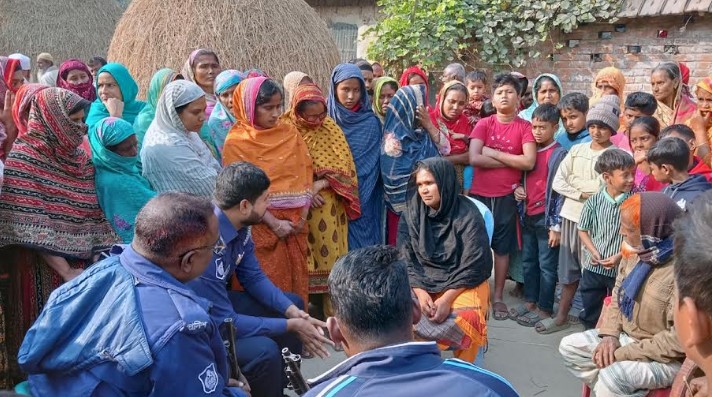 আটঘরিয়ার নিখোঁজ ২ মাসের শিশু আদমদীঘি থেকে উদ্ধার