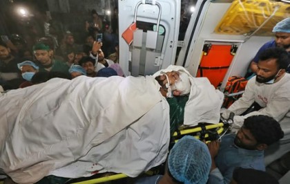 ওসমান হাদির অবস্থা সংকটাপন্ন: অস্ত্রোপচারে দুইবার কার্ডিয়াক অ্যারেস্ট