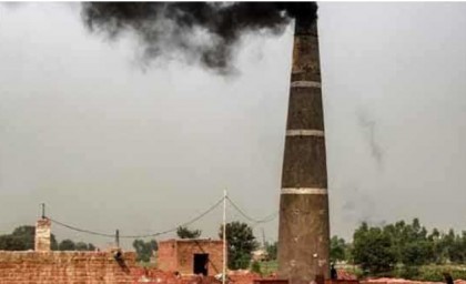 বগুড়ায় অবৈধ ইটভাটায় অভিযান; দুইটি চিমনি গুড়িয়ে দিলো প্রসাশন