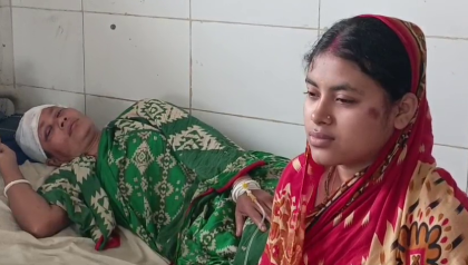 গোবিন্দগঞ্জে দুর্বৃত্তদের হামলায় নারীসহ আহত ৪