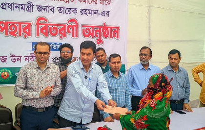  প্রধানমন্ত্রীর উপহারের টাকা পেলেন রংপুর সিটি কর্পোরেশনের পরিচ্ছন্নকর্মীরা