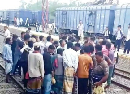 উল্লাপাড়ায় অজ্ঞাত ট্রেনযাত্রী নিহত