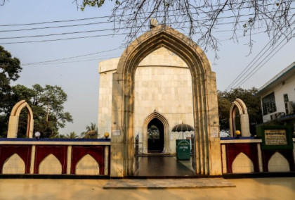 মহাস্থানগড়ের শাহ সুলতান বলখী (রহ.) মাজারের দানবাক্সে তিন মাসে সাড়ে ৩৪ লাখ টাকা