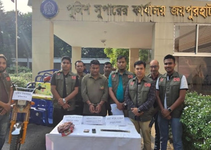পাথর ঘাটায় যাত্রী সেজে অটোভ্যান চালককে হত্যা: মূল আসামিসহ গ্রেপ্তার ৪